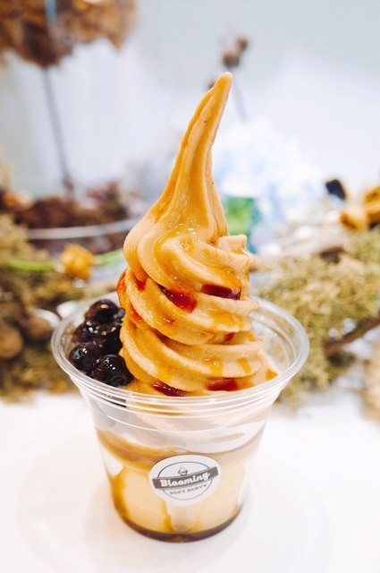 【台北信義區】Blooming Ice Sweet 花果茶霜淇淋專門店。可愛粉紅迷你西瓜冰品～