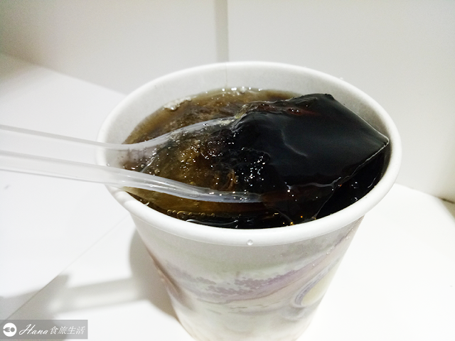 【新北三重】稅捐處豆花 | 三重人氣無名豆花攤 清涼仙草冰加粉圓不加價 夏晚的透心涼甜品