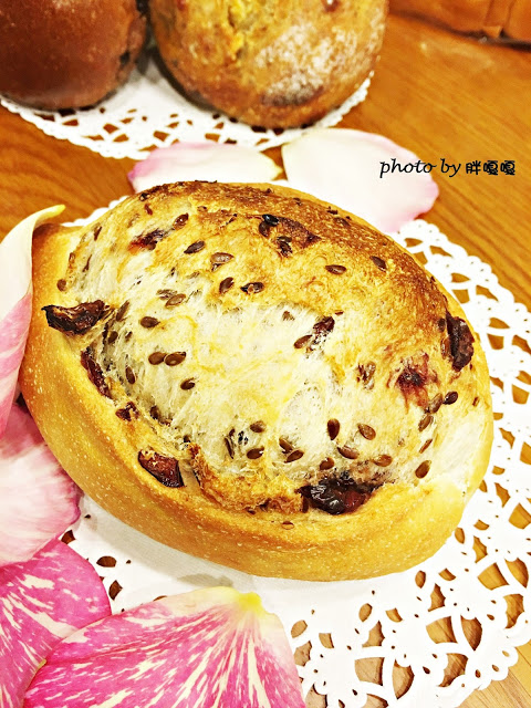 【台中 北屯】麵包時刻パン→平日限定，就算翹班要要衝出去買的美味麵包^o^