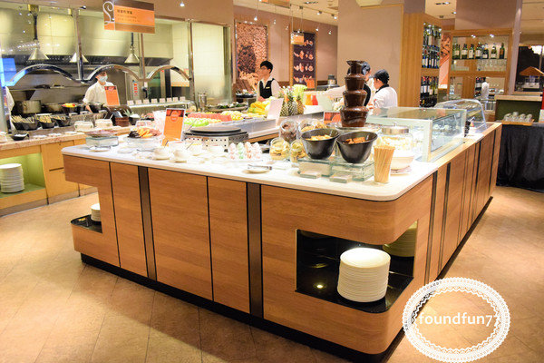 台北花園大酒店 - 六國餐廳：六國餐廳buffet台北花園大酒店EZTABLE2018食尚Buffet月