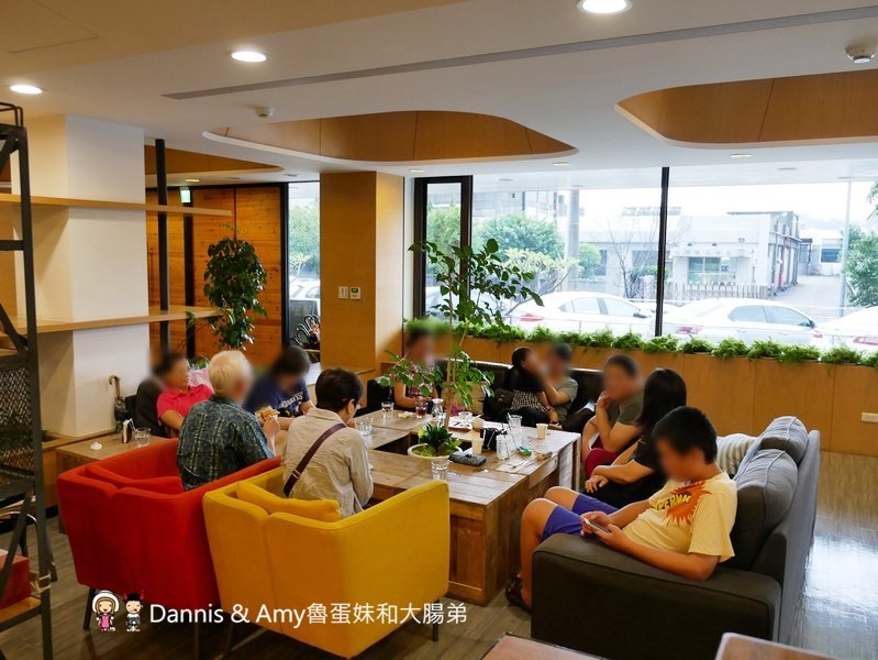 《桃園平鎮美食》Alpha Coffee &Tea是全台最大咖啡炒焙廠也是隱身工業區的隱藏版咖啡館︱(影片)