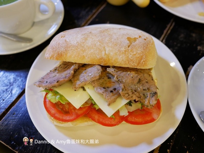 《桃園平鎮美食》Alpha Coffee &Tea是全台最大咖啡炒焙廠也是隱身工業區的隱藏版咖啡館︱(影片)