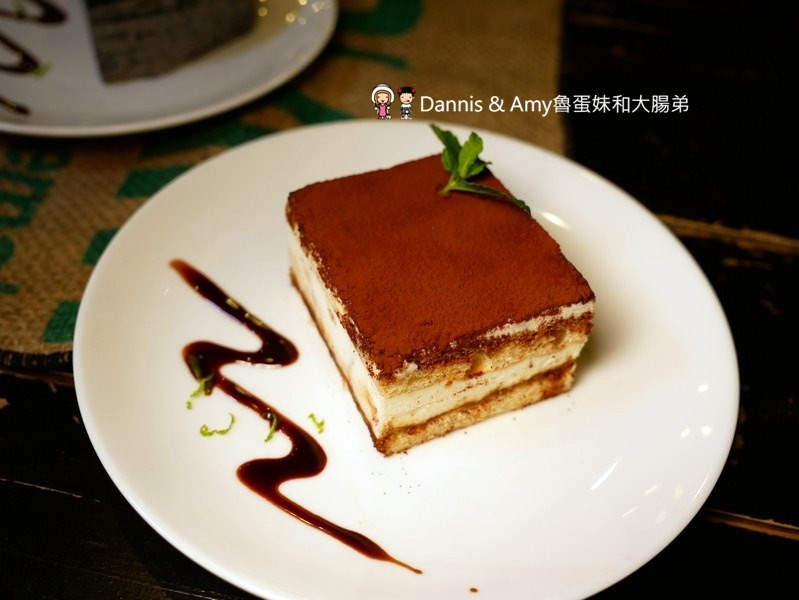 《桃園平鎮美食》Alpha Coffee &Tea是全台最大咖啡炒焙廠也是隱身工業區的隱藏版咖啡館︱(影片)