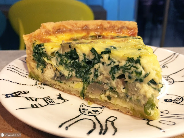 【新北新店】老派的約會 | 捷運七張站 便宜也可吃到美味質感的甜點小店 無地雷的鹹派和甜派