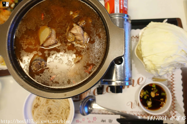 【基隆。中山】後山海景咖啡。基隆虎仔山夜景餐廳