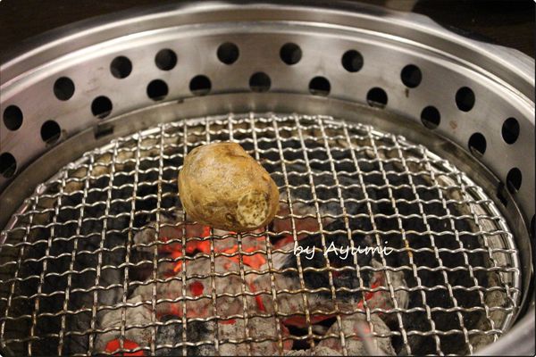 碳味亭和牛炭火燒肉：[食記]碳味亭和牛炭火燒肉♥超美味♥