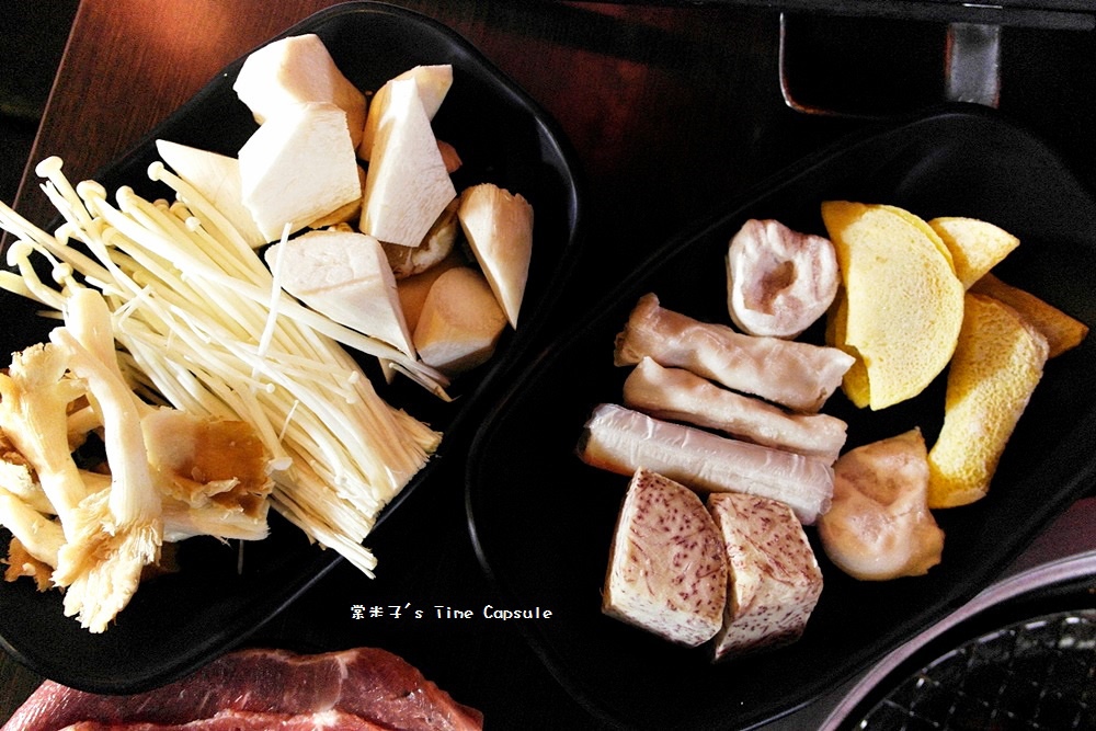 [台南新營]碳味亭-燒肉+火鍋吃到飽~想要大口吃肉的好所在~