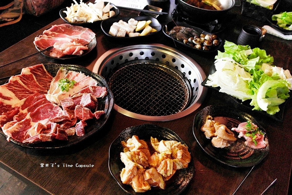 [台南新營]碳味亭-燒肉+火鍋吃到飽~想要大口吃肉的好所在~