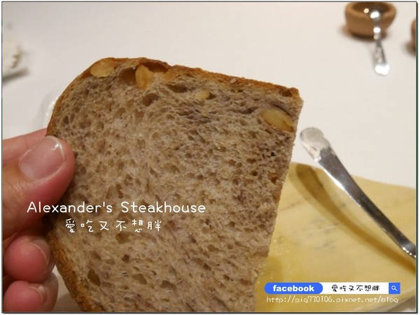 Alexander's Steakhouse 亞歷山大牛排館:【台北市/美食】Alexander's Steakhouse 亞歷山大牛排館。約會首選。服務棒氣氛佳!28天/45天/100天熟成牛排!
