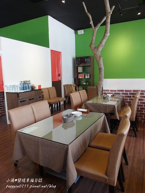 (新竹竹北美食) 蜜熊窯披薩 ❤ 超推!你相信這是素食嗎?不可思議的好吃/披薩/義大利麵/燉飯/有機/美味/健康