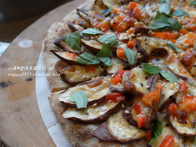 (新竹竹北美食) 蜜熊窯披薩 ❤ 超推!你相信這是素食嗎?不可思議的好吃/披薩/義大利麵/燉飯/有機/美味/健康