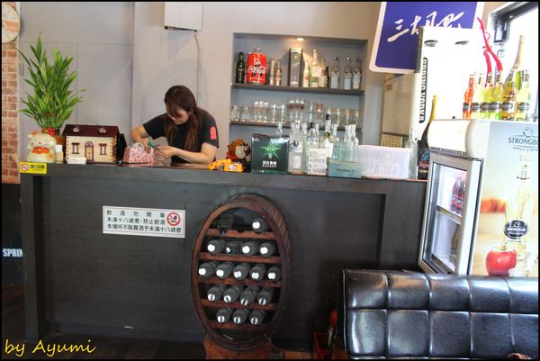 三胡町-Bistro：[食記]//三胡町Bistro餐酒館//台南最愛的早午餐