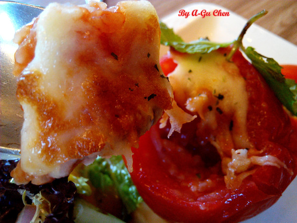 三胡町-Bistro:【臺南Ω東區】三胡町。擁有老屋外貌而內蘊現代靈魂的餐酒坊 三胡町-Bistro:【臺南Ω東區】三胡町。擁有老屋外貌而內蘊現代靈魂的餐酒坊