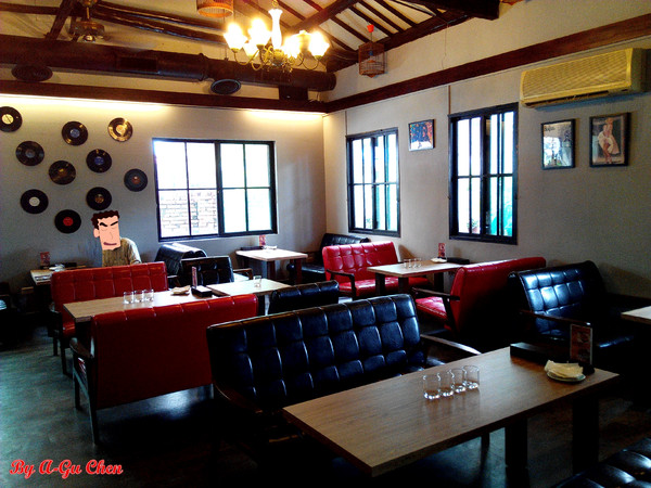 三胡町-Bistro:【臺南Ω東區】三胡町。擁有老屋外貌而內蘊現代靈魂的餐酒坊 三胡町-Bistro:【臺南Ω東區】三胡町。擁有老屋外貌而內蘊現代靈魂的餐酒坊