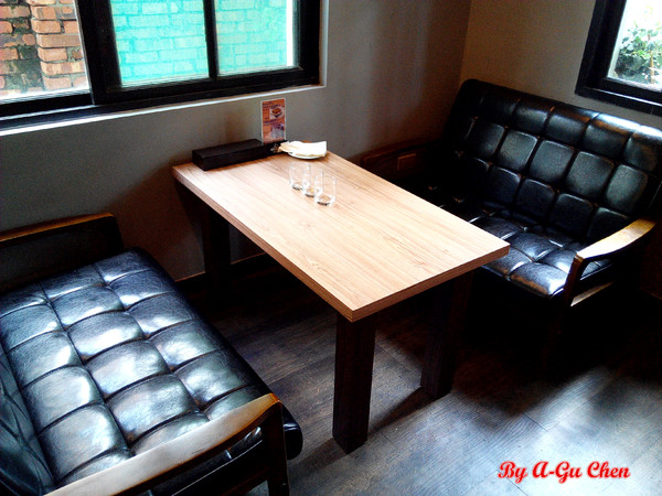 三胡町-Bistro:【臺南Ω東區】三胡町。擁有老屋外貌而內蘊現代靈魂的餐酒坊 三胡町-Bistro:【臺南Ω東區】三胡町。擁有老屋外貌而內蘊現代靈魂的餐酒坊