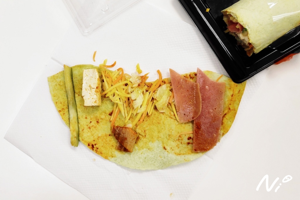 20250912 全家FamiltMart 韓式泡菜豆腐握沙拉