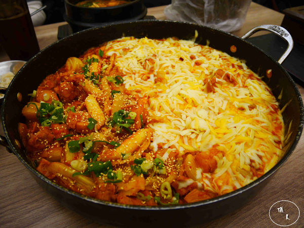 板橋.捷運江子翠站 ║ 江原道韓國料理 (文化店) ║ 招牌菜:春川辣炒雞、馬鈴薯排骨鍋