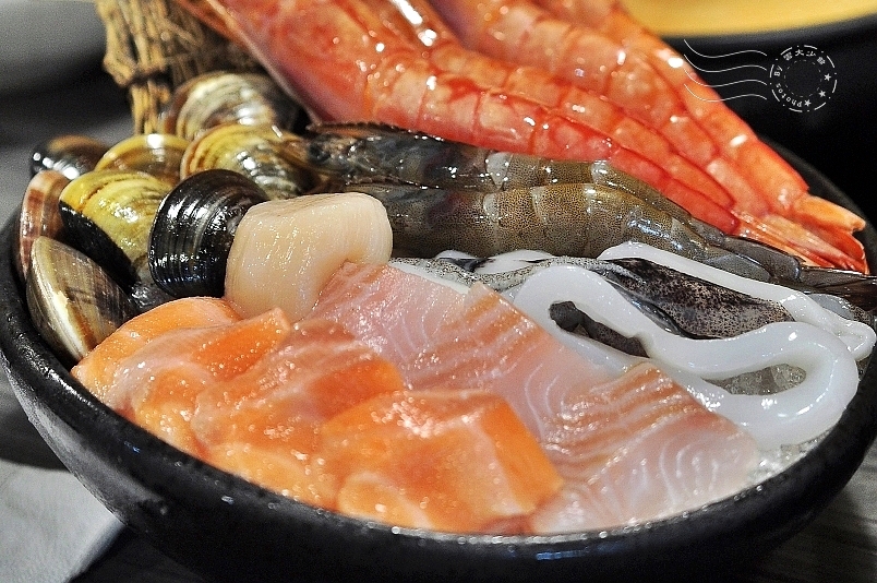 潘教授鍋物(捷運芝山站、天母棒球場對面巷內涮涮鍋)