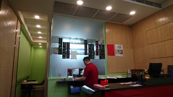 恆香小廚：高雄~恆香小廚~香港來的好味道~一哥肉醬飯、蔥油雞肉飯也太美味了吧~平價港式家常菜~