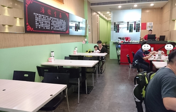 恆香小廚：高雄~恆香小廚~香港來的好味道~一哥肉醬飯、蔥油雞肉飯也太美味了吧~平價港式家常菜~