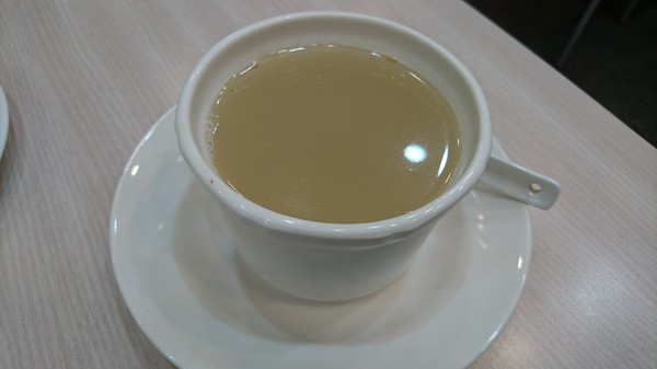 恆香小廚：高雄~恆香小廚~香港來的好味道~一哥肉醬飯、蔥油雞肉飯也太美味了吧~平價港式家常菜~