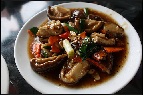 【南投食記】仁愛‧塔洛彎景觀餐廳~賞景吃烤雞