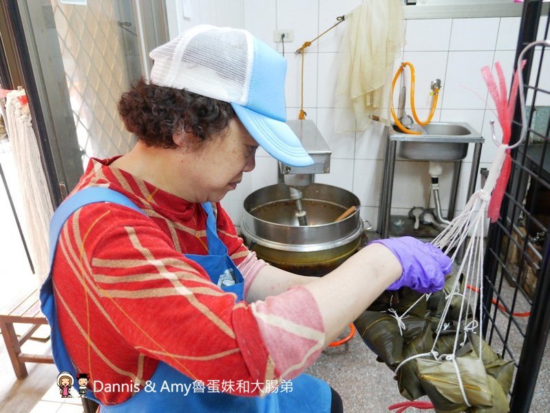 《新竹端午節肉粽推薦》彭成珍餅舖 彭成珍肉粽。懷舊風味粽x蛋黃肉粽。美味的北部粽︱可宅配（影片）
