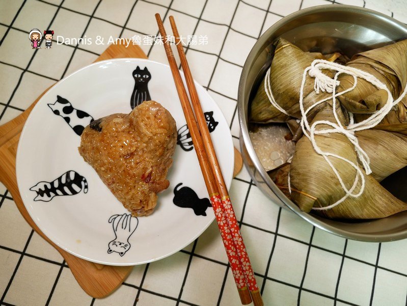 《新竹端午節肉粽推薦》彭成珍餅舖 彭成珍肉粽。懷舊風味粽x蛋黃肉粽。美味的北部粽︱可宅配（影片）