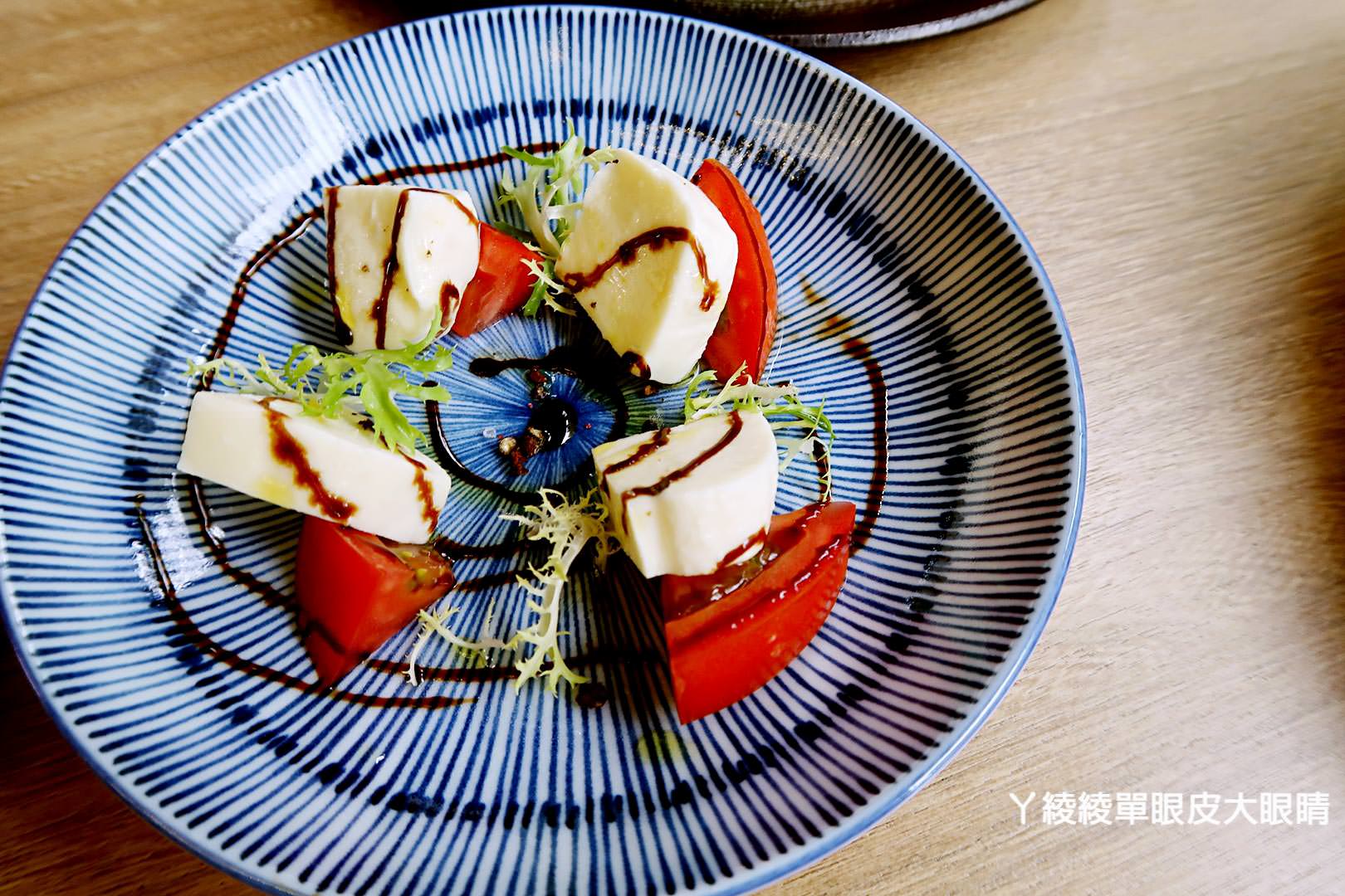 新竹燒烤推薦｜金山街義式餐廳《義燒肉 YOSHI》商業午餐推出地表最強燒肉丼飯