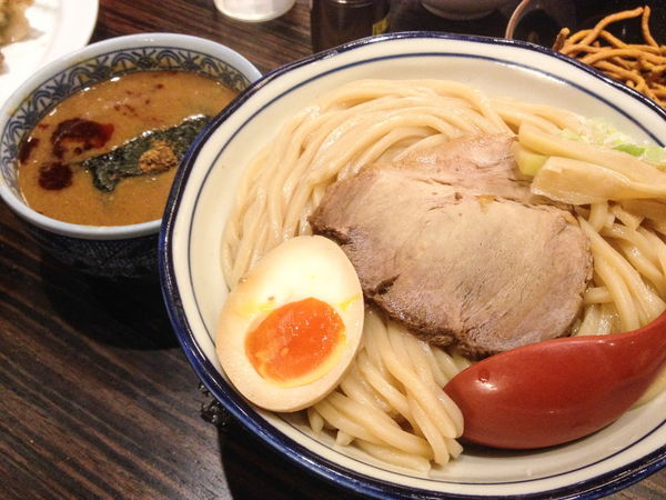 三田製麵所 - Q彈粗麵 v.s. 濃厚魚介沾汁