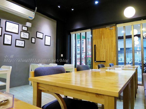 日夕洋食屋：蛋包飯專賣..    日夕洋食屋/愛評體驗團