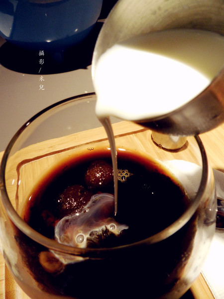 CU Cafe：【台北市松山區。咖啡廳】CU Cafe 近南京復興站 必點甜點!!!