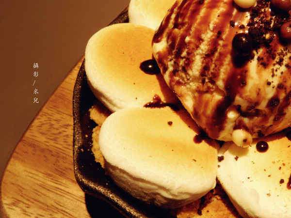 CU Cafe：【台北市松山區。咖啡廳】CU Cafe 近南京復興站 必點甜點!!!