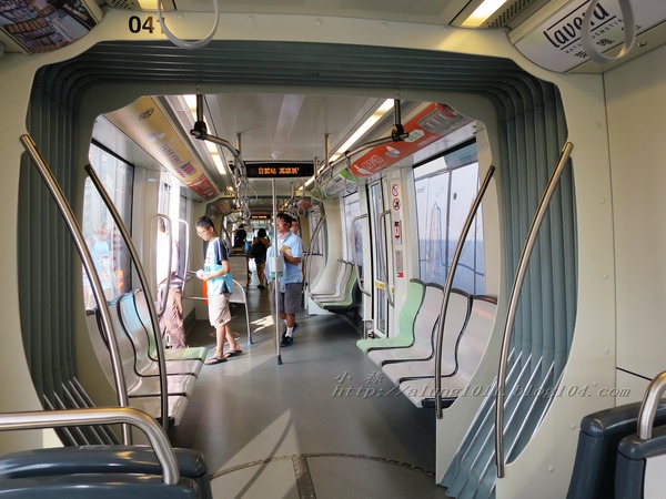 輕軌籬仔內站:來去搭輕軌 3 ..起跑~ ..高雄的水岸輕軌 輕軌籬仔內站:來去搭輕軌 3 ..起跑~ ..高雄的水岸輕軌