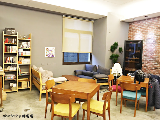 【台中 北區】Cafe LuLu *鬆餅是胖心中的第一名,氣氛超好,聊天、放鬆的好所在*