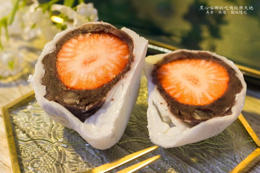 金桃家大福專賣店︱冬季限定款大草莓！清新綠豆草莓大福與香甜紅豆草莓大福　手速不快就訂不到的宅配熱門小點心❤