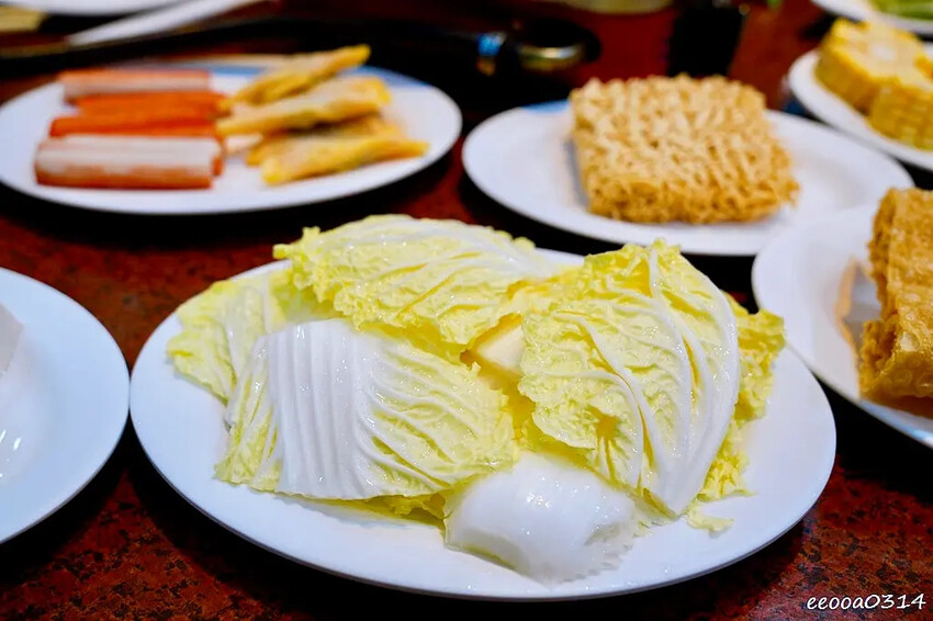 高雄沙茶火鍋「名家汕頭沙茶火鍋」，手工特製沙茶搭配汕頭扁魚大