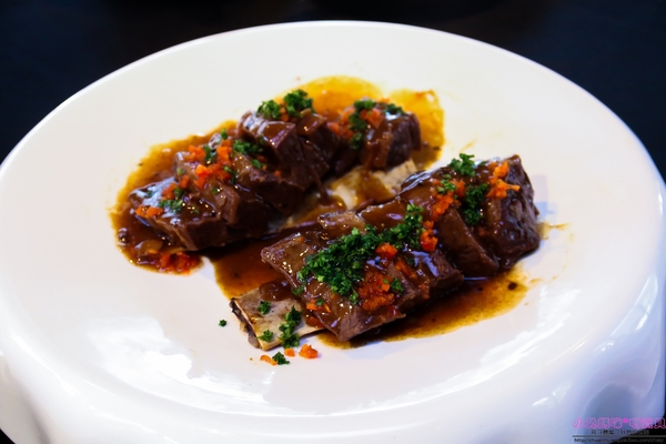 蔣府宴 Chiang Fu Yan:【桃園♥美食】☼蔣府宴Chiang Fu Yan☼如同在小型博物館用餐,精緻江浙菜,道道皆是功夫菜,令人一嚐難忘的好滋味♥♥