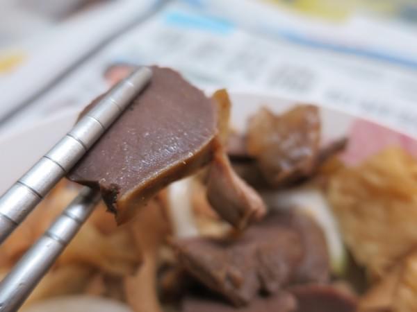 鴨霸王國煙燻滷味：別有一番滋味~ .. 鴨霸王國