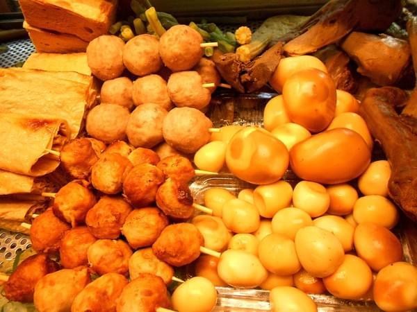 鴨霸王國煙燻滷味：別有一番滋味~ .. 鴨霸王國