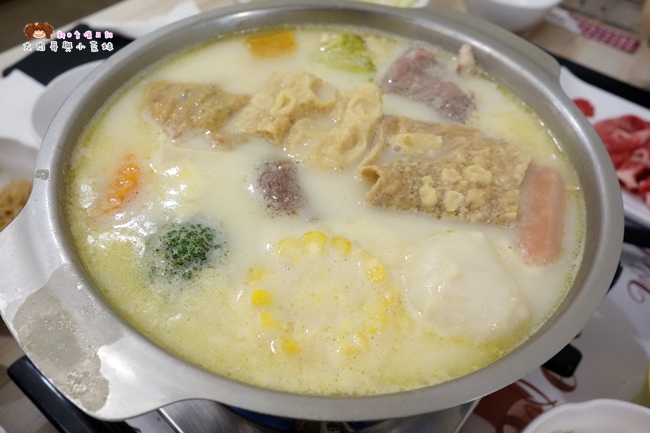 茶自點 竹東店 火鍋 (5).JPG