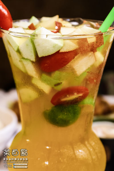 茶自點複合式餐飲(竹東店)|《新竹縣竹東鎮泡沫紅茶店推薦；大份量飲品，餐點不使用太空包；再顯五、六年級生的少女時代。》