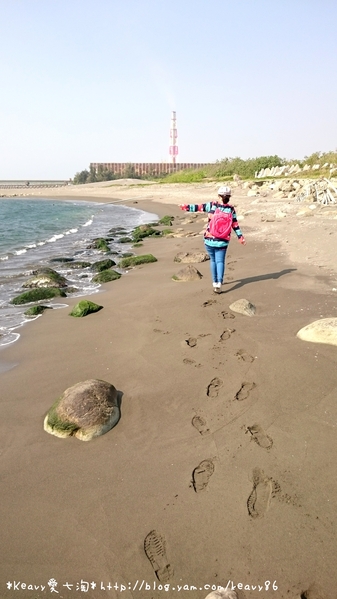 ★高雄永安★【烏林投海邊、鑽石沙灣】迷人的貝殼色沙灘。