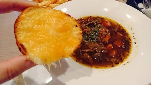 14937995_10154021197251762_248948837_n 14937995_10154021197251762_248948837_n