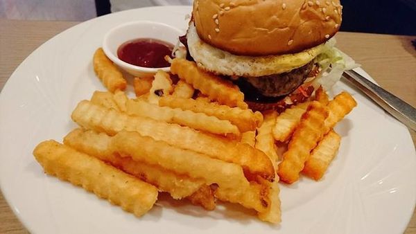 14885772_10154021196956762_912912565_n 14885772_10154021196956762_912912565_n