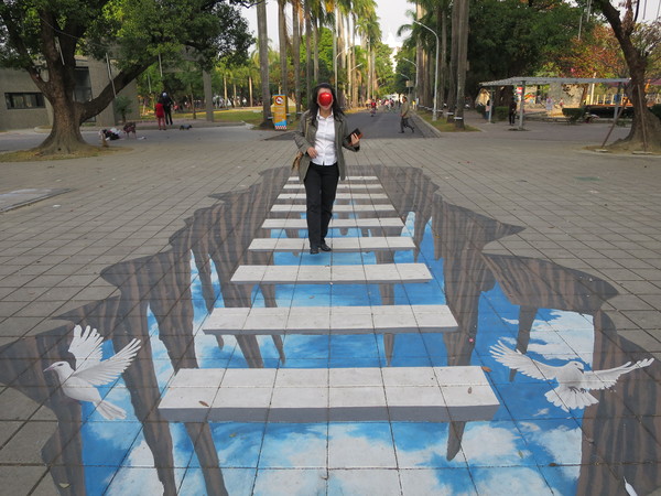 新春飛羊,千人踩街:逛逛阿緱城3 ..飛羊阿猴.千人踩街 新春飛羊,千人踩街:逛逛阿緱城3 ..飛羊阿猴.千人踩街