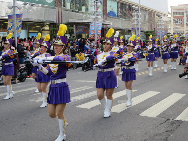 新春飛羊,千人踩街:逛逛阿緱城3 ..飛羊阿猴.千人踩街 新春飛羊,千人踩街:逛逛阿緱城3 ..飛羊阿猴.千人踩街