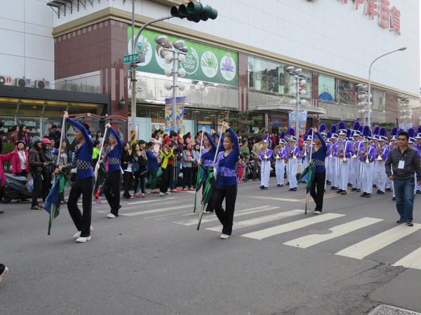 新春飛羊,千人踩街:逛逛阿緱城3 ..飛羊阿猴.千人踩街 新春飛羊,千人踩街:逛逛阿緱城3 ..飛羊阿猴.千人踩街