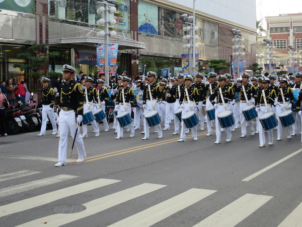 新春飛羊,千人踩街:逛逛阿緱城3 ..飛羊阿猴.千人踩街 新春飛羊,千人踩街:逛逛阿緱城3 ..飛羊阿猴.千人踩街