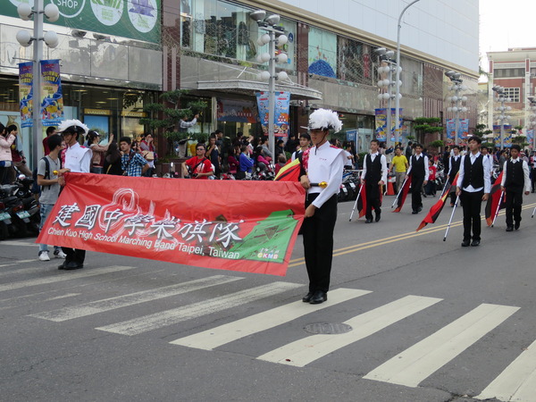 新春飛羊,千人踩街:逛逛阿緱城3 ..飛羊阿猴.千人踩街 新春飛羊,千人踩街:逛逛阿緱城3 ..飛羊阿猴.千人踩街